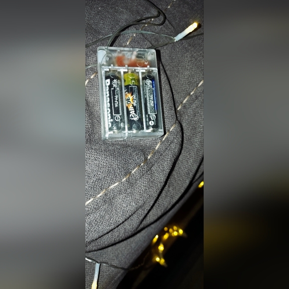 LED Moon and Star Curtain String Lights In Box - Picture 5 of 10